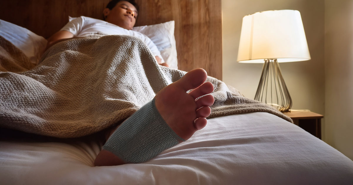 Should you wear an ankle brace to bed